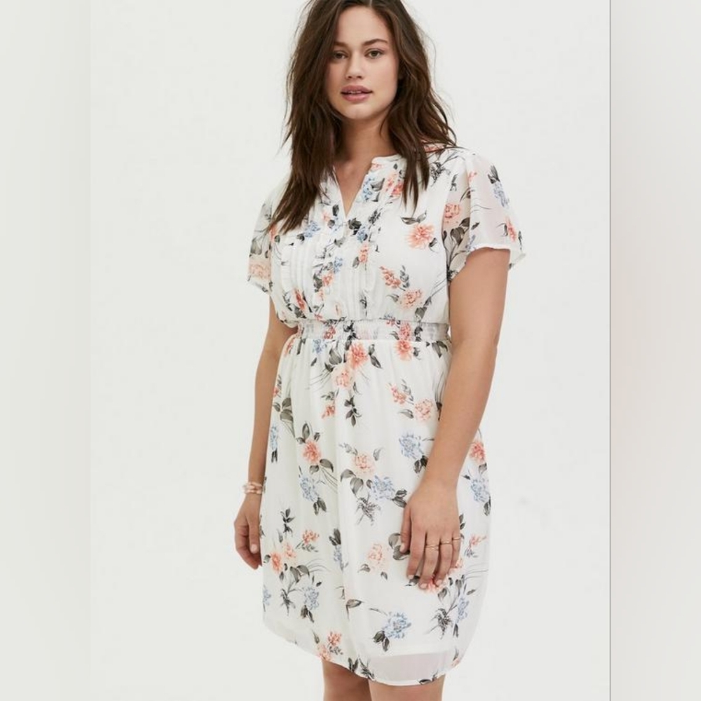Torrid NWT Floral Dress - Size 3